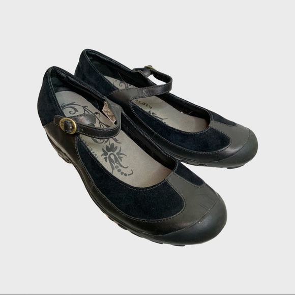 Merrell Plaza Black Suede Leather Mary Janes - Picture 1 of 9